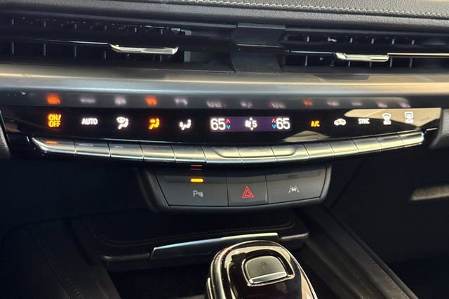 Certified 2024 Cadillac XT4 Premium Luxury image 20