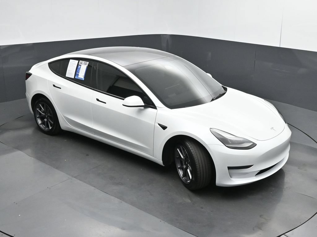 Used 2023 Tesla Model 3 Standard Range RWD image 40