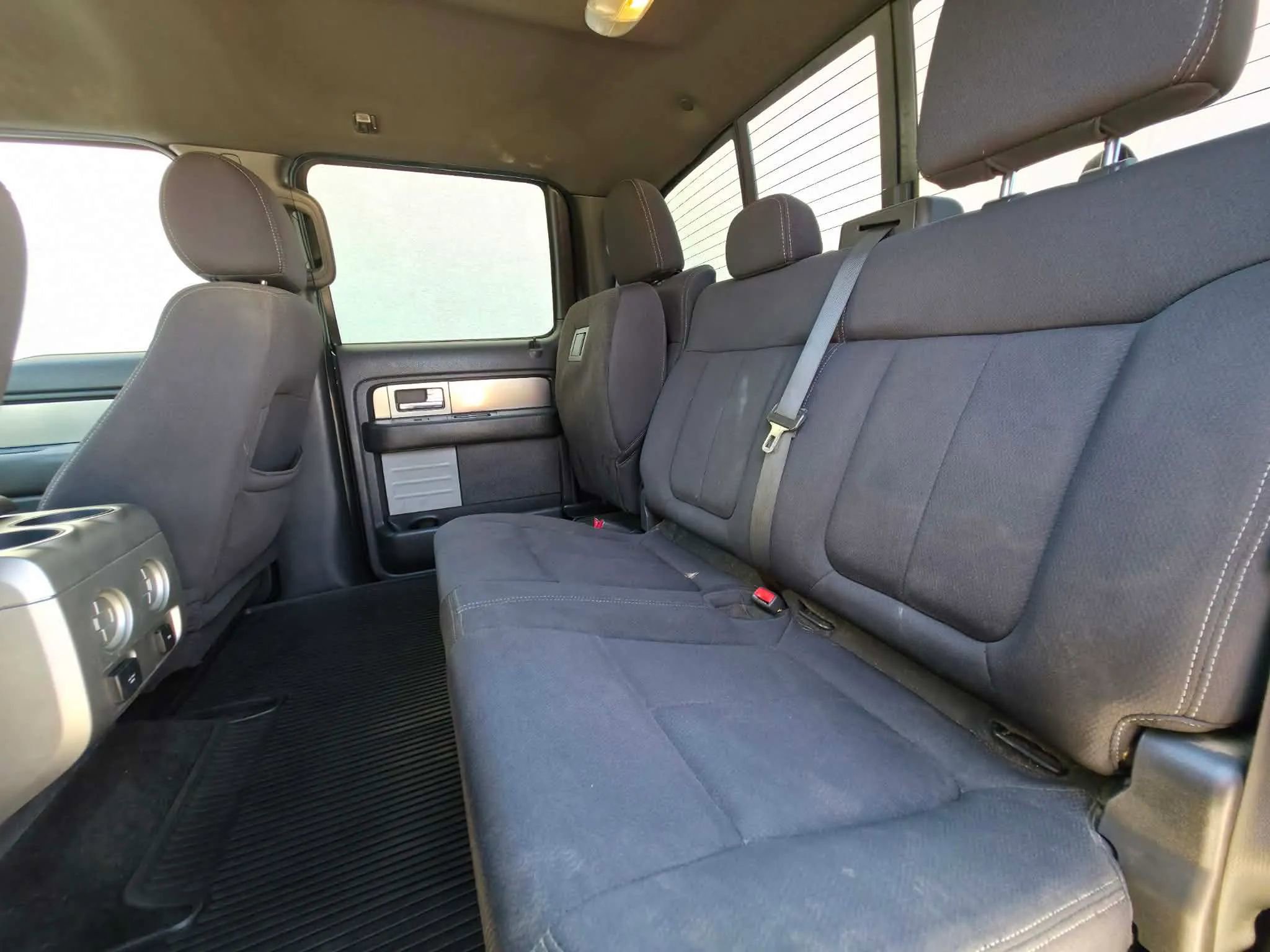 Used 2014 Ford F150 FX4 w/ Equipment Group 401A Mid AWD/4WD image 12