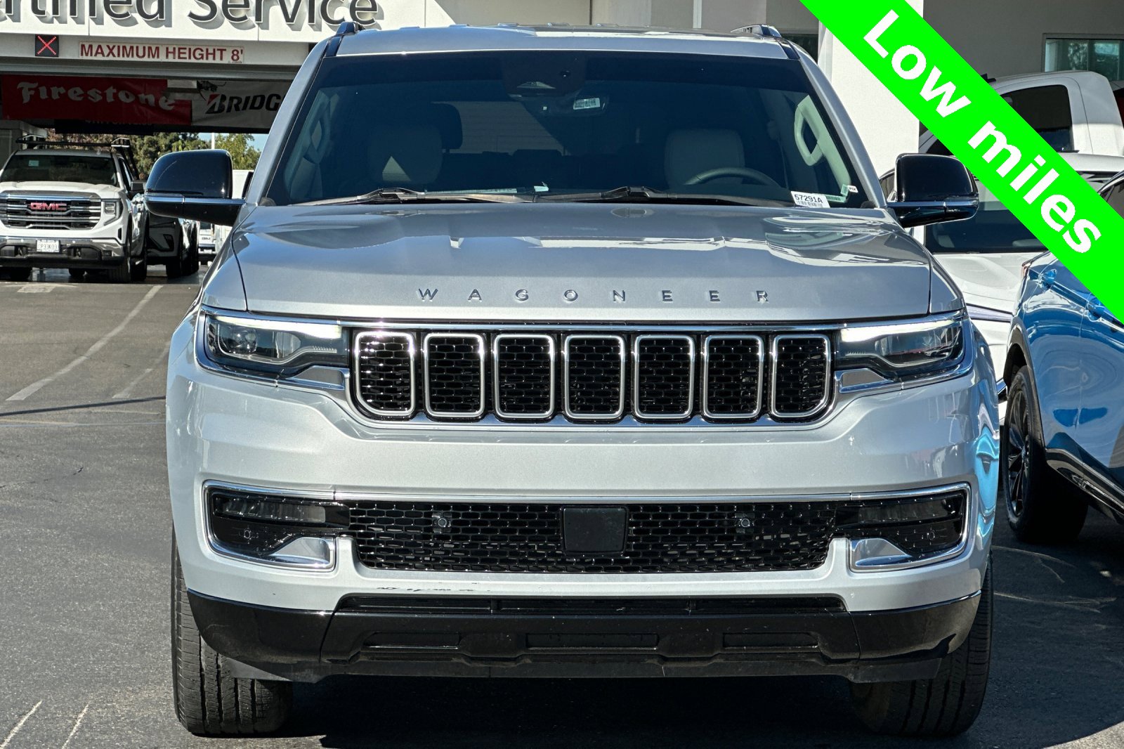 Used 2024 Jeep Wagoneer 4WD image 9