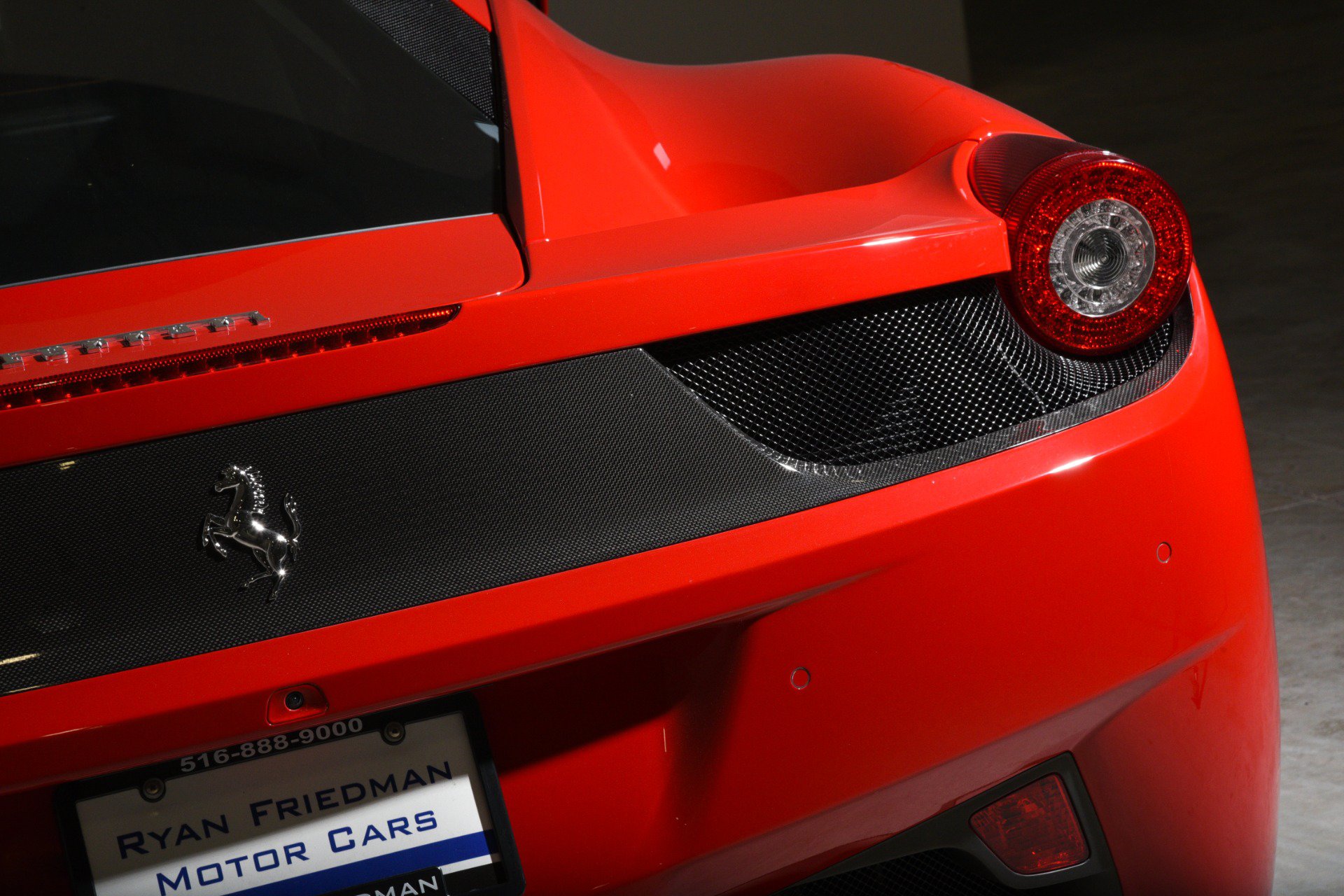 Used 2015 Ferrari 458 Italia Coupe RWD image 15