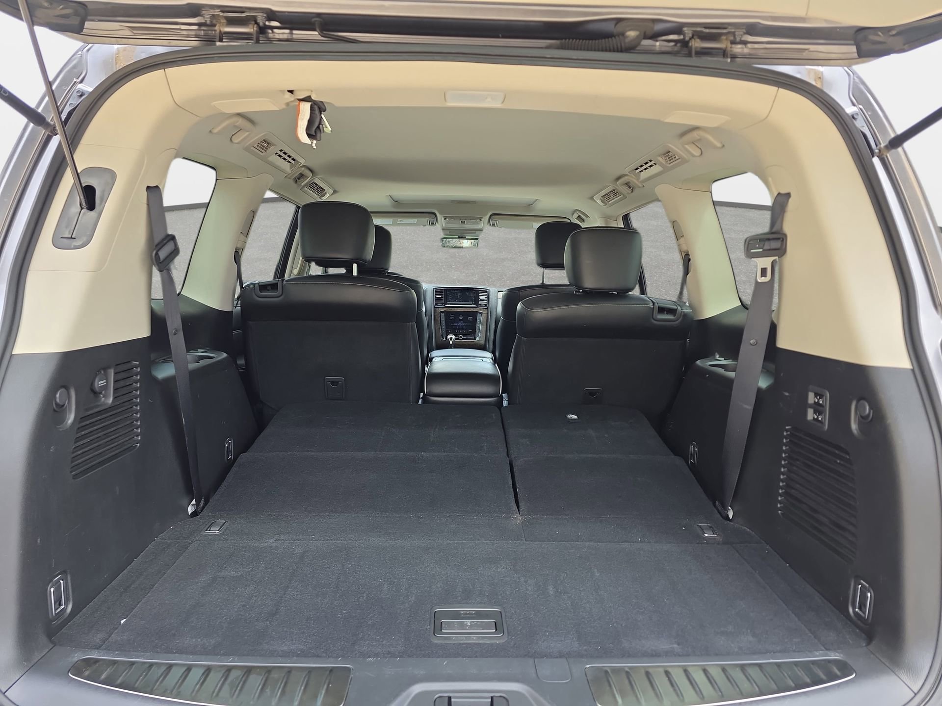 Used 2021 INFINITI QX80 Premium Select w/ Cargo Package AWD/4WD image 12