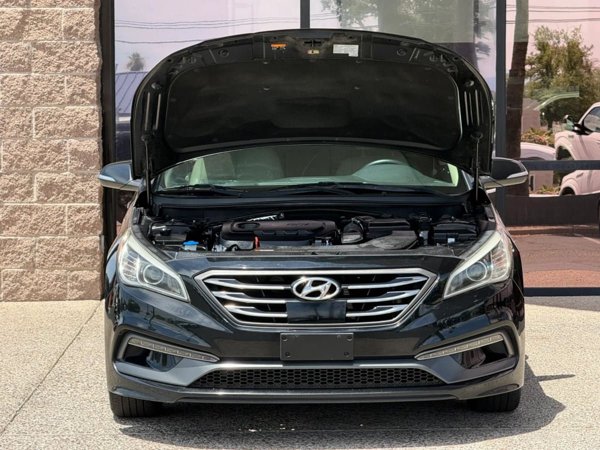 Used 2017 Hyundai Sonata Limited w/ Ultimate Package 04 FWD image 21