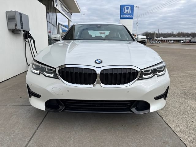 Used 2021 BMW 330i xDrive Sedan w/ Premium Package image 7