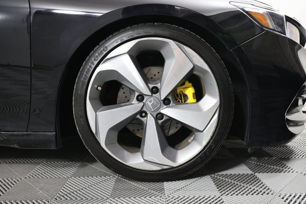 Used 2019 Honda Accord Sport image 6