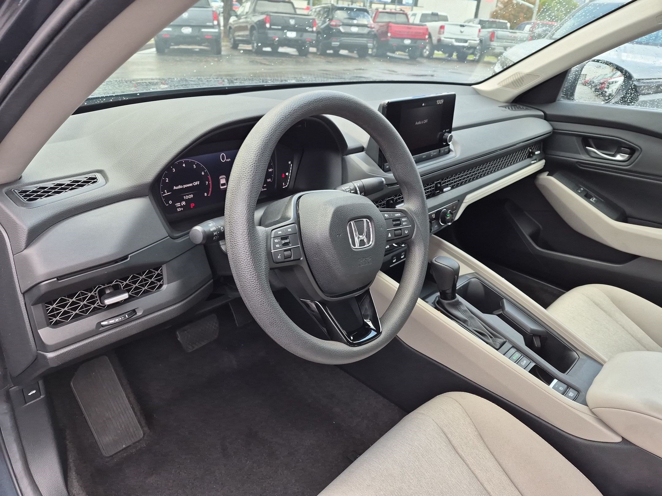 Used 2024 Honda Accord EX image 16