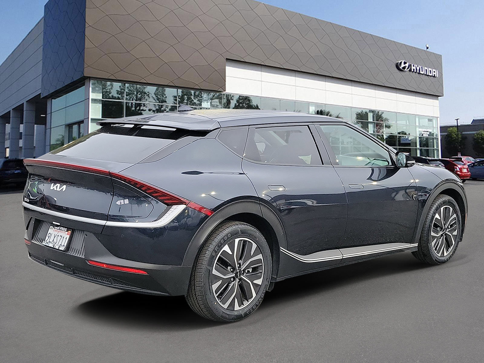 Used 2024 Kia EV6 Light image 2