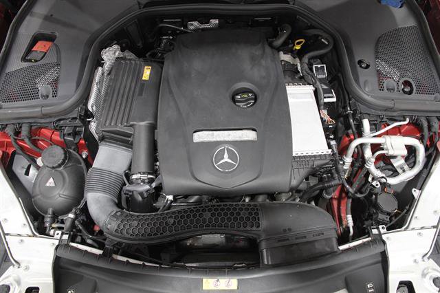 Used 2017 Mercedes-Benz E 300 4MATIC image 21