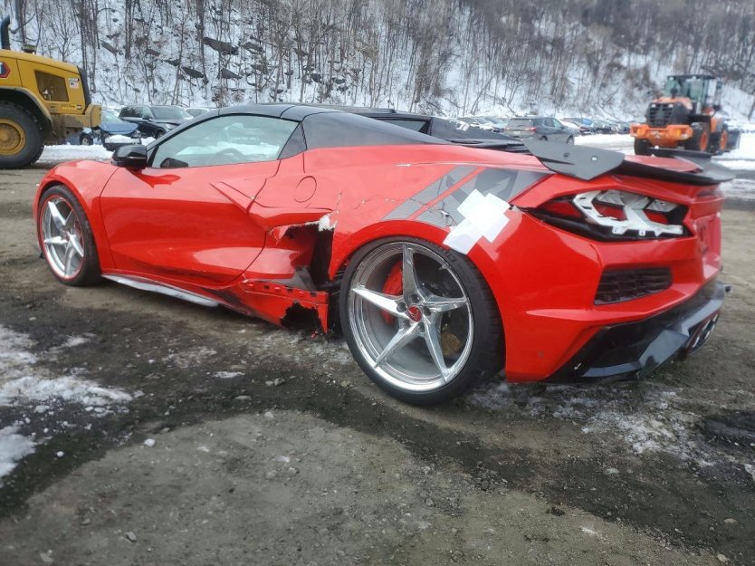 Used 2024 Chevrolet Corvette E-Ray w/ Stealth Interior Trim Package image 3