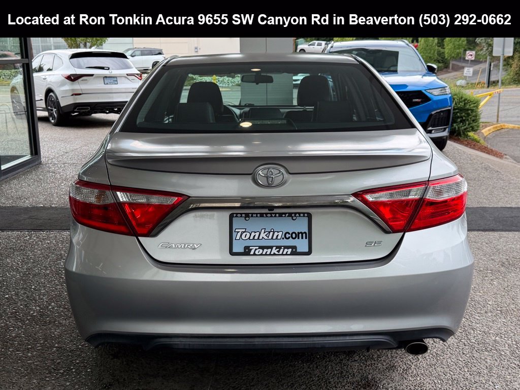 Used 2016 Toyota Camry SE FWD image 6