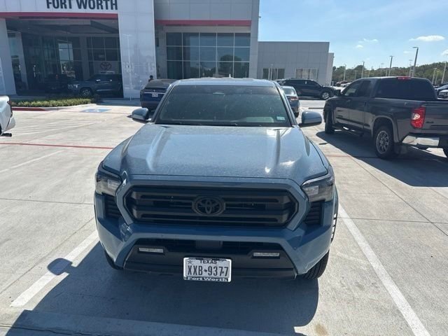 Used 2026 Toyota Tacoma SR5 AWD/4WD image 3