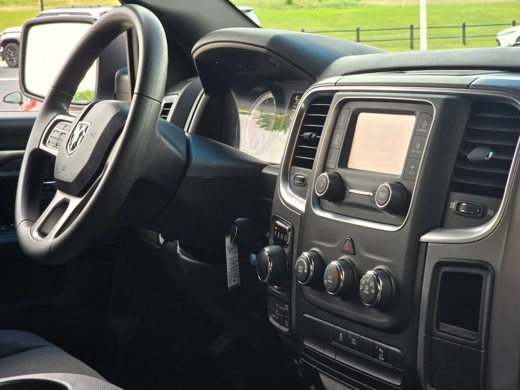 Used 2024 RAM 1500 Classic Warlock AWD/4WD image 29