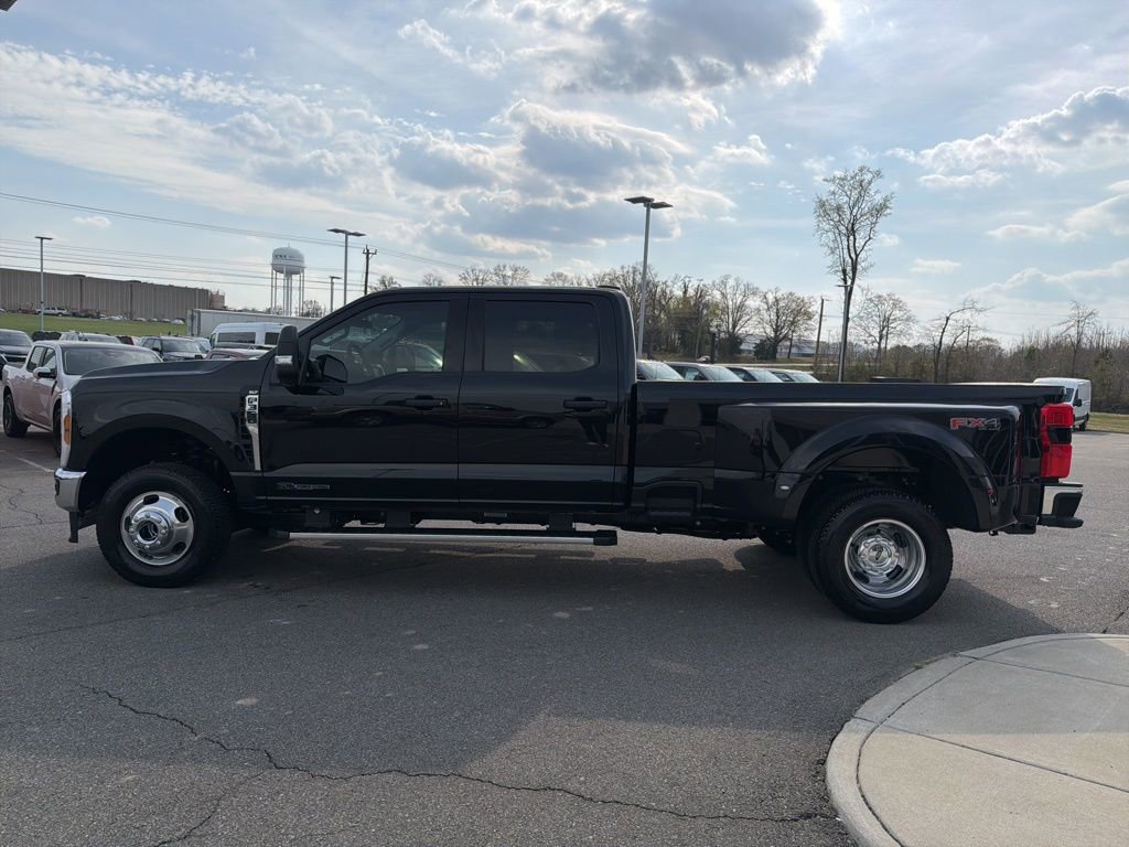New 2026 Ford F350 XLT w/ 360-Degree Camera Package AWD/4WD image 6