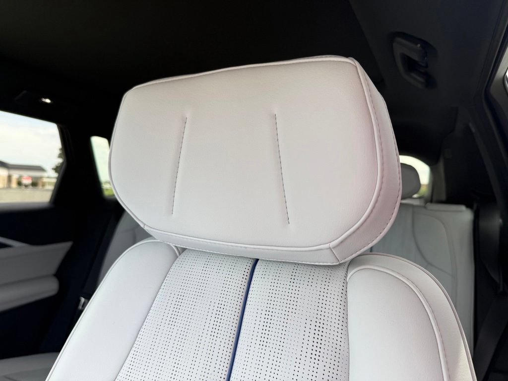 Certified 2024 Cadillac Lyriq Sport w/ LPO, Floor Liner Package AWD/4WD image 29