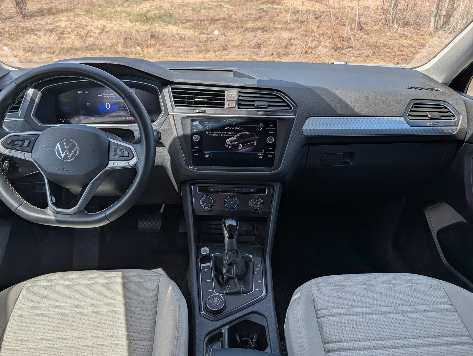 Used 2024 Volkswagen Tiguan S AWD/4WD image 10