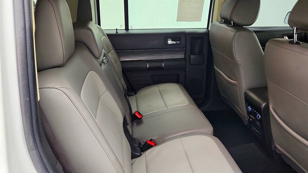 Used 2019 Ford Flex SEL w/ Equipment Group 202A FWD image 22