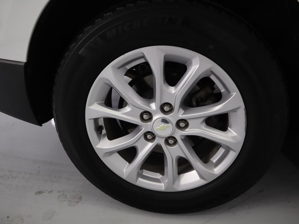 Used 2021 Chevrolet Equinox LS w/ LS Convenience Package image 30