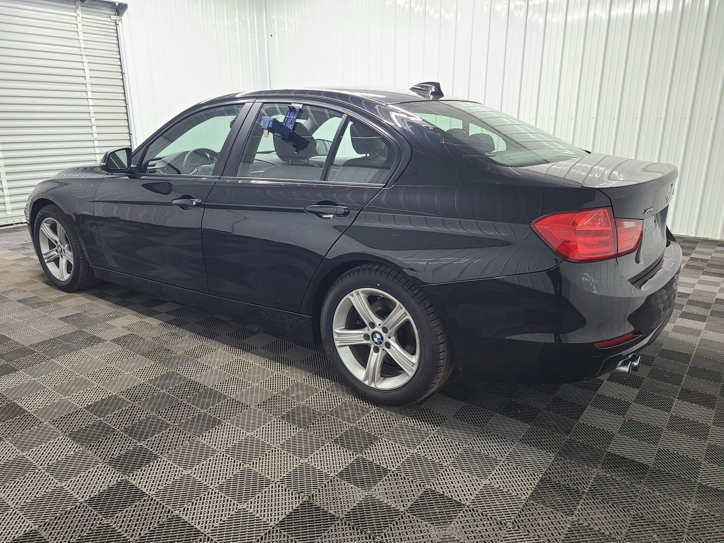Used 2015 BMW 328i xDrive Sedan image 9