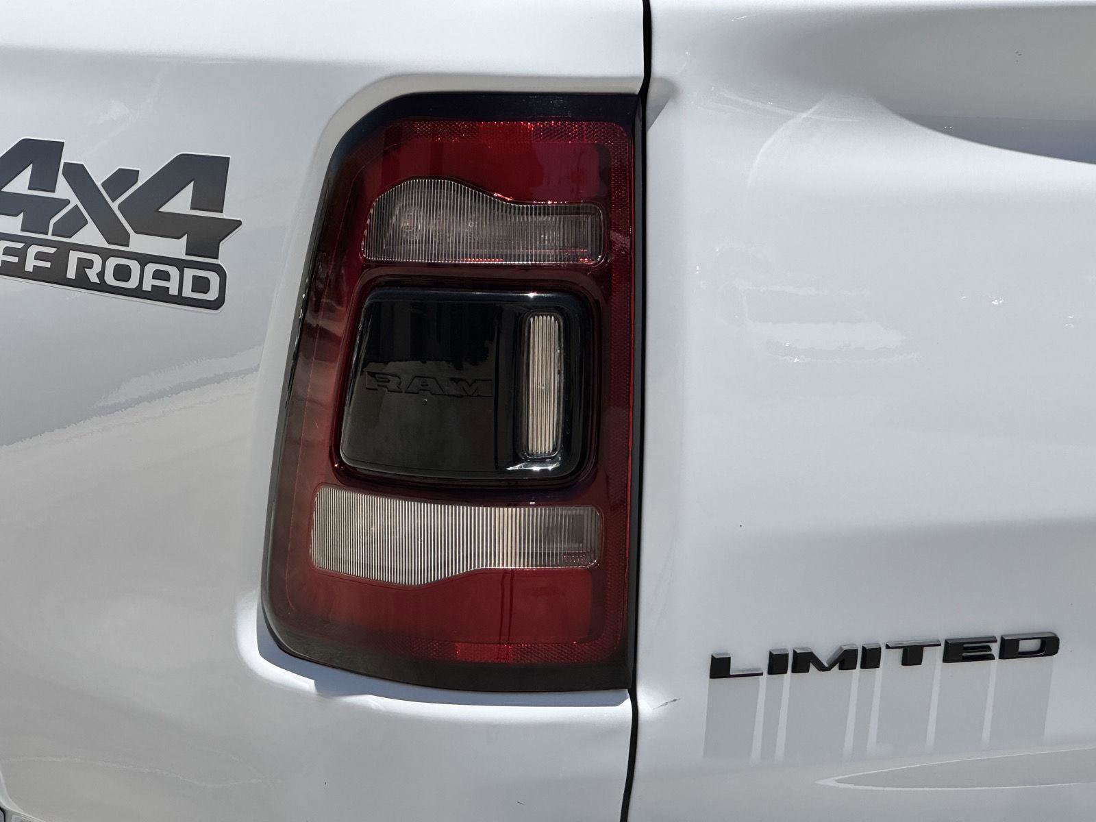 Used 2024 RAM 1500 Limited AWD/4WD image 12