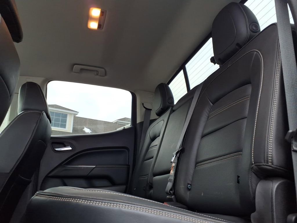 Used 2017 GMC Canyon Denali image 15