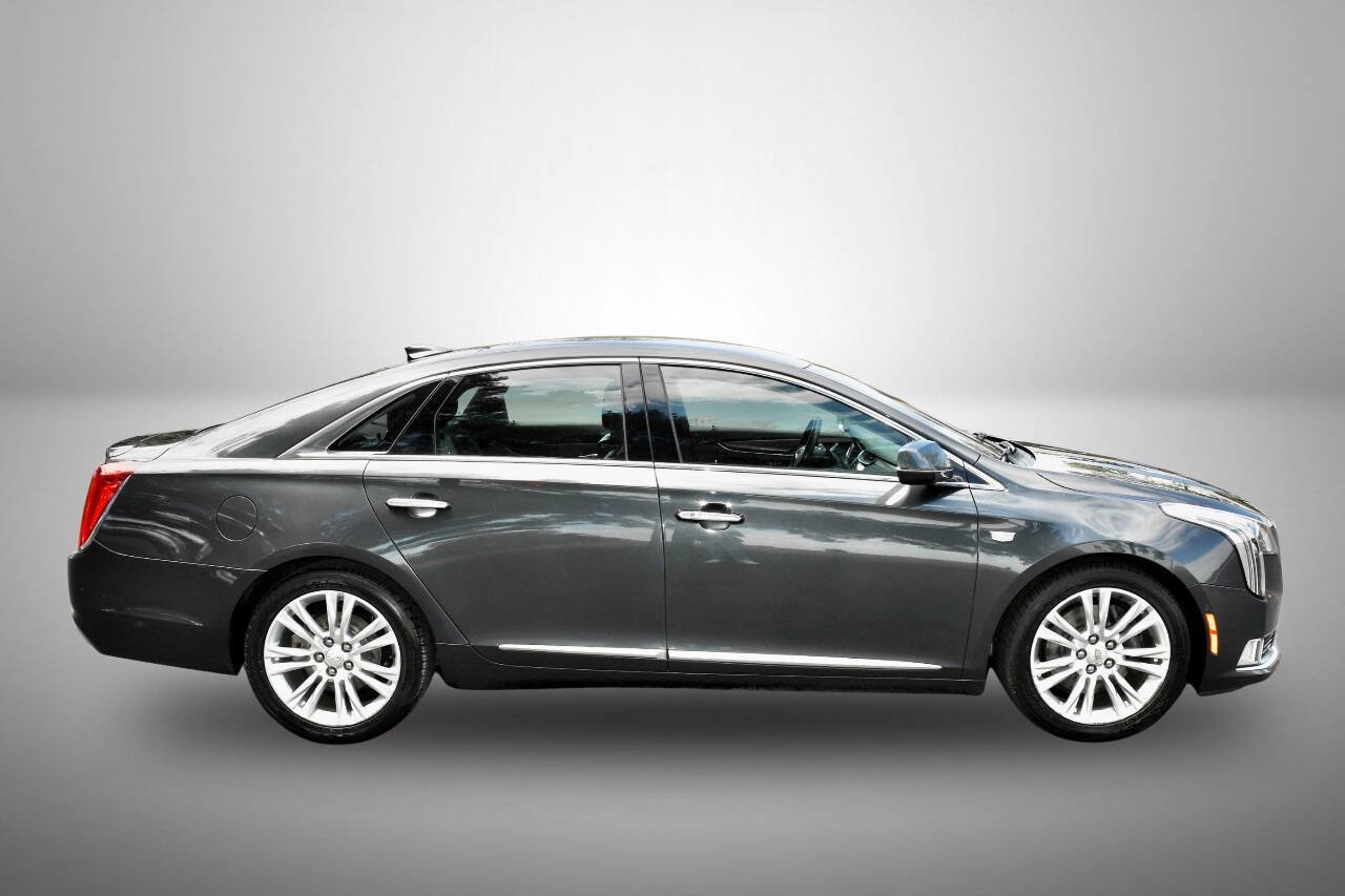 Used 2019 Cadillac XTS Luxury FWD image 8