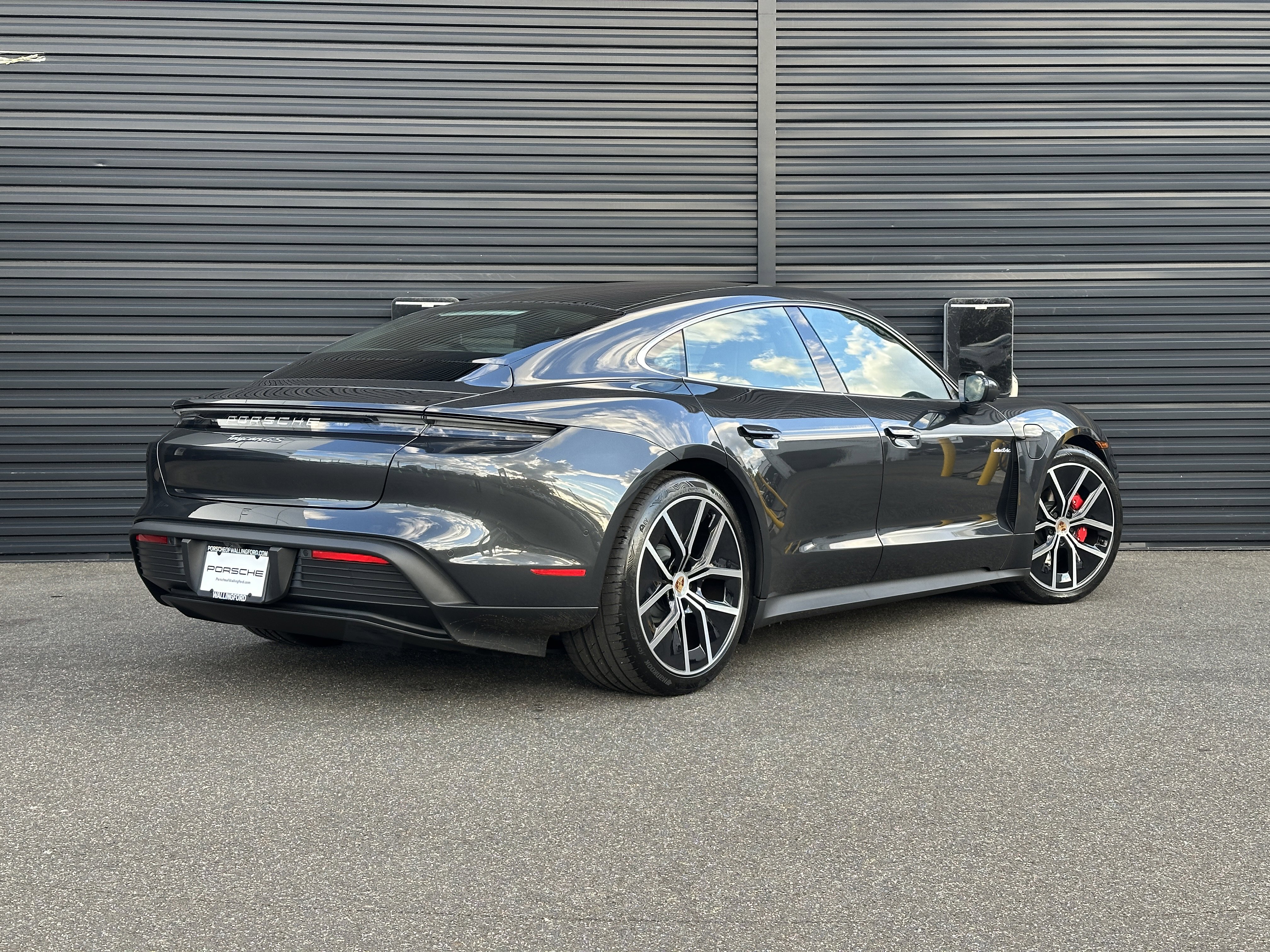 New 2026 Porsche Taycan 4S image 8