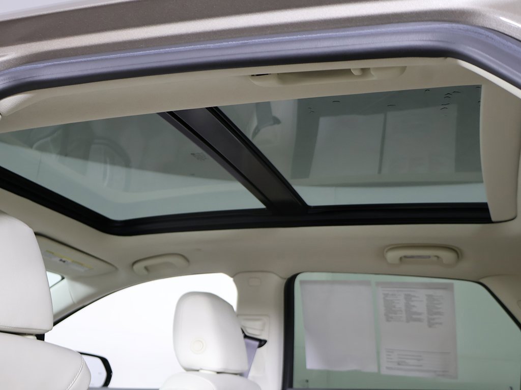 Used 2023 Cadillac XT5 Premium Luxury image 19