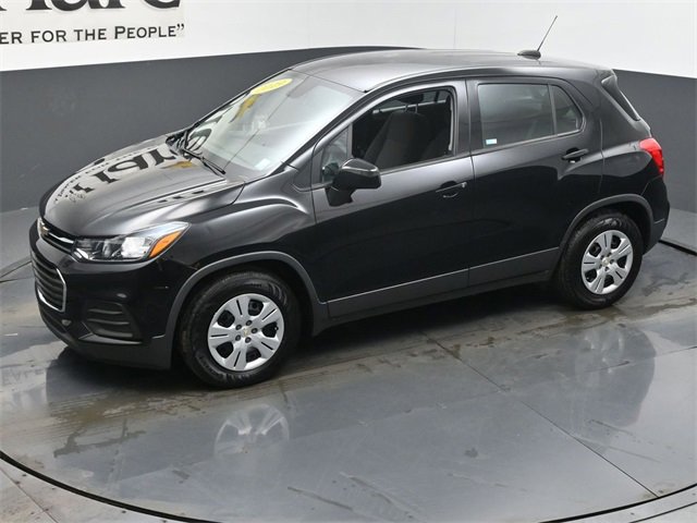 Used 2019 Chevrolet Trax LS image 43