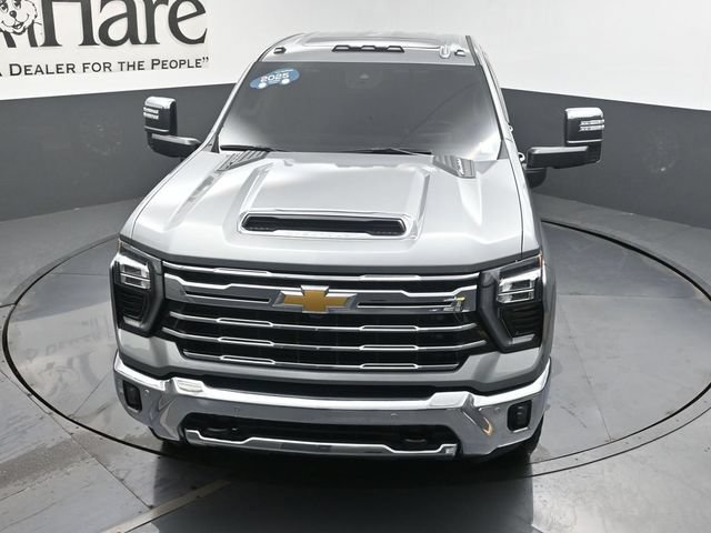 Certified 2025 Chevrolet Silverado 2500 LTZ w/ LTZ Convenience Package AWD/4WD image 59