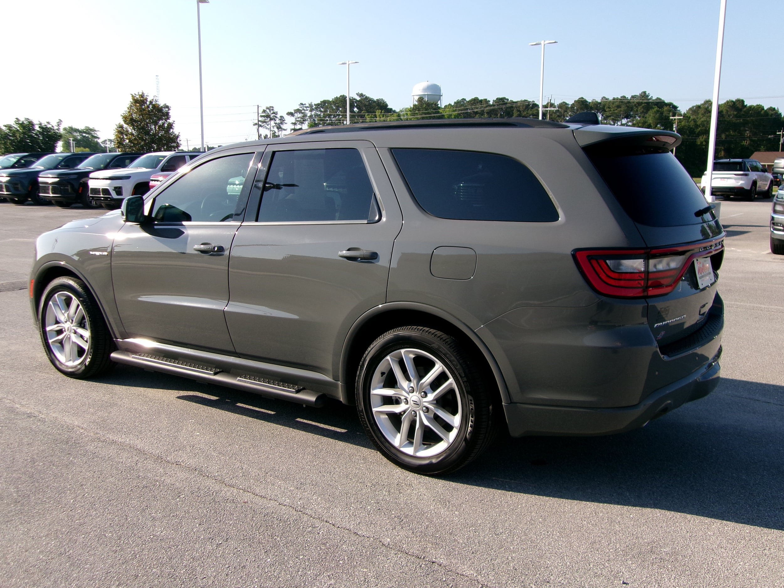 Used 2025 Dodge Durango R/T AWD/4WD image 3