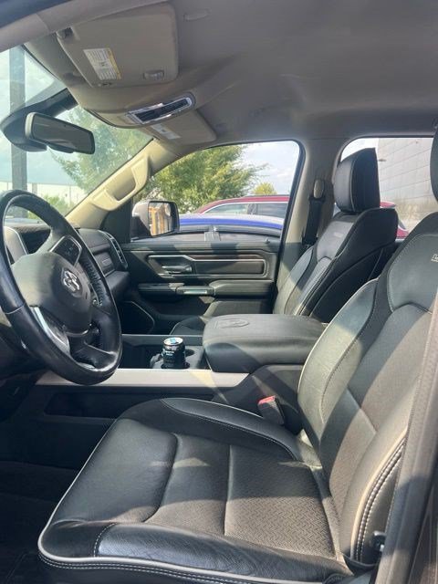 Used 2020 RAM 1500 Laramie AWD/4WD image 12