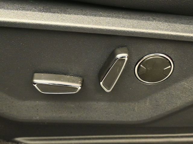 New 2026 Ford F150 Lariat w/ Equipment Group 502A High image 12