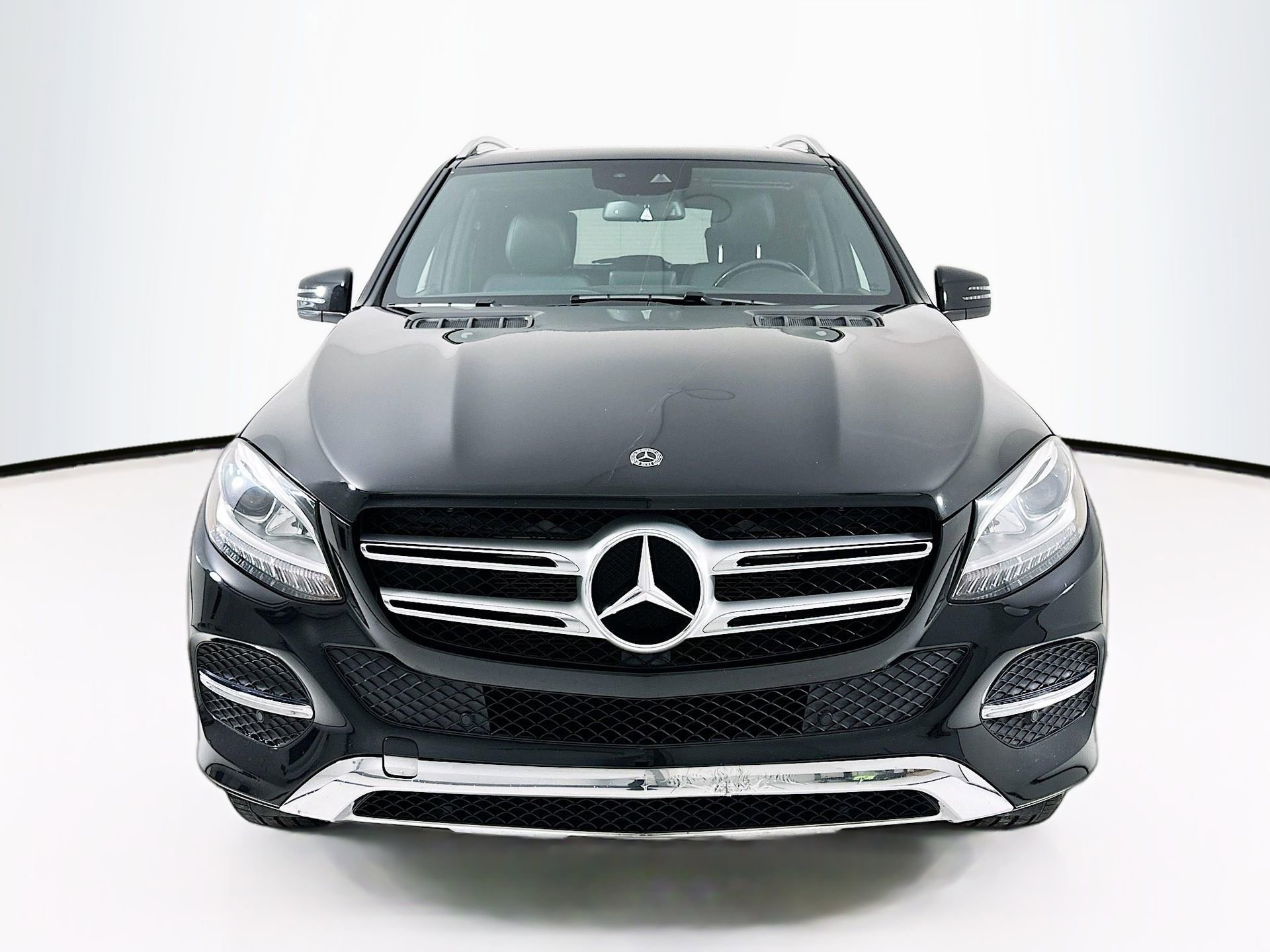 Used 2018 Mercedes-Benz GLE 350 image 2