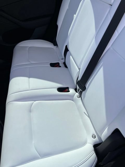 Used 2024 Tesla Model Y Long Range AWD/4WD image 10