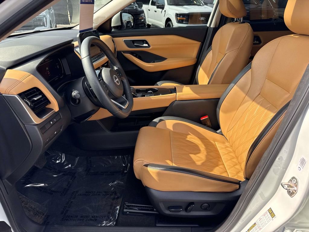 Used 2023 Nissan Rogue Platinum w/ Platinum Premium Package FWD image 24