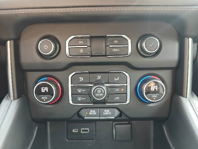 Used 2021 Chevrolet Suburban LS w/ Max Trailering Package AWD/4WD image 14