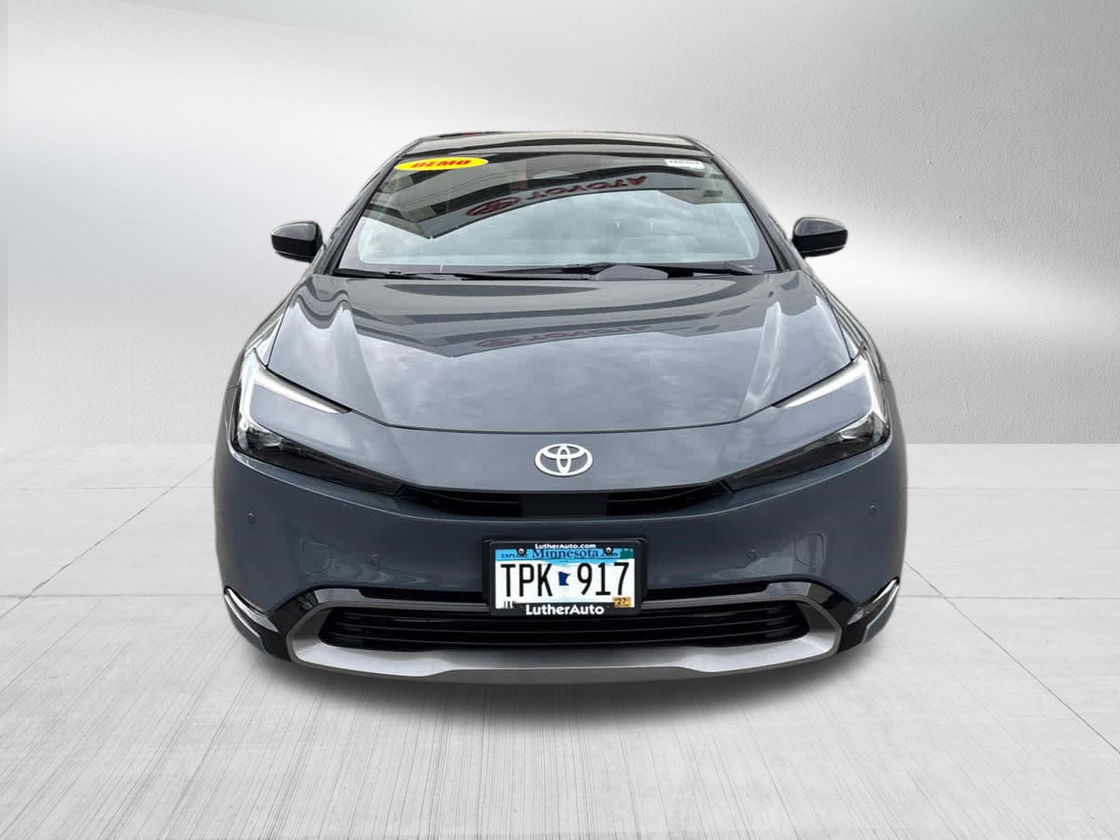 Used 2026 Toyota Prius XLE AWD/4WD video 2
