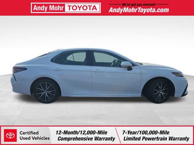 Certified 2024 Toyota Camry SE image 7