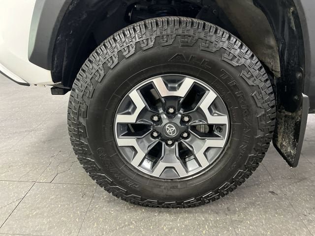 Used 2023 Toyota Tacoma TRD Off-Road AWD/4WD image 31