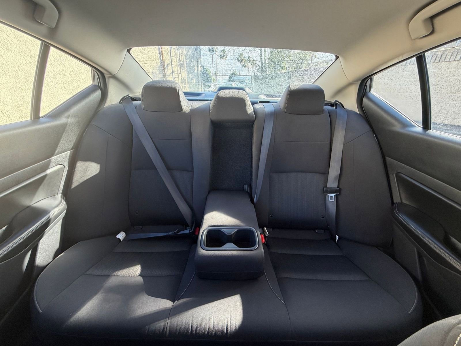 Used 2025 Nissan Altima 2.5 SV FWD image 38
