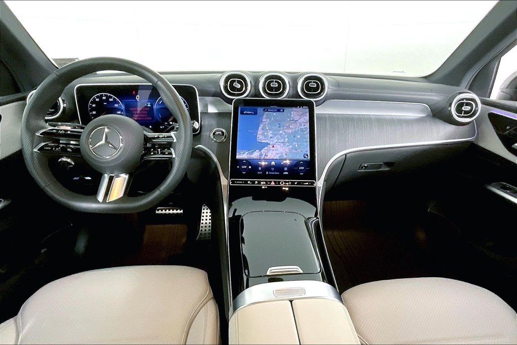 Certified 2025 Mercedes-Benz GLC 350e 4MATIC image 13