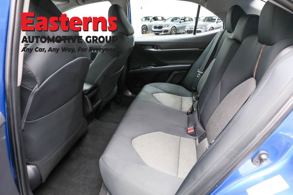 Used 2019 Toyota Camry LE image 21