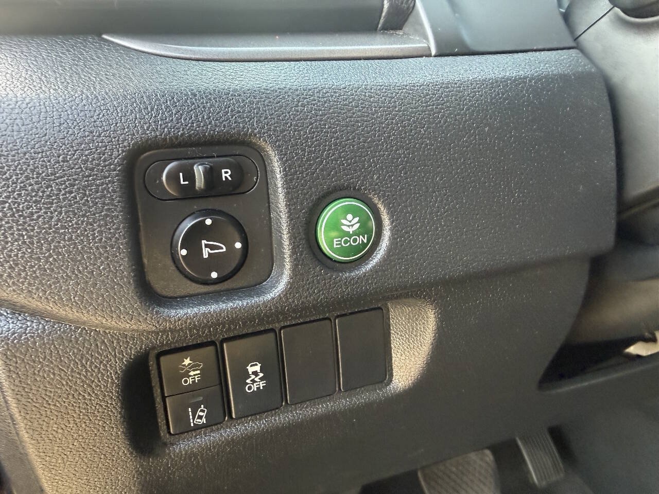 Used 2021 Honda Pilot Special Edition image 3