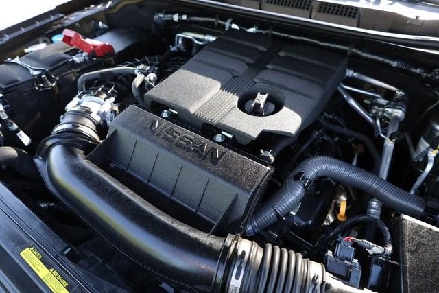 Certified 2025 Nissan Frontier SV w/ SV Convenience Package RWD image 25