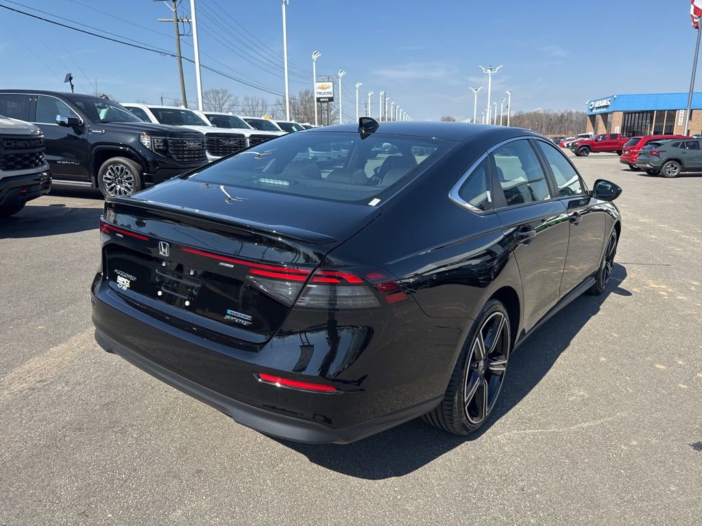 Used 2025 Honda Accord Sport image 5