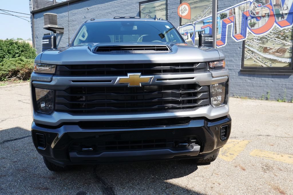 New 2026 Chevrolet Silverado 2500 Custom w/ Custom Value Package AWD/4WD image 2