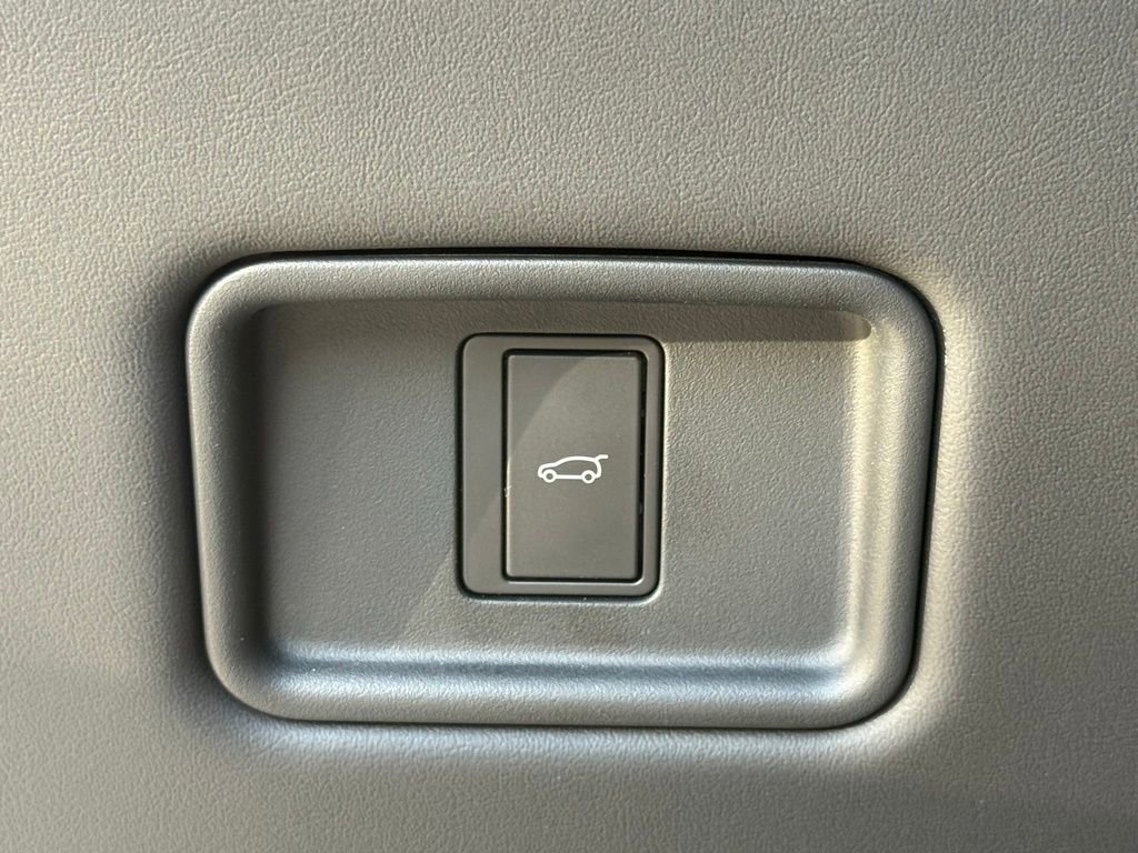 Used 2024 Land Rover Range Rover Sport SE image 31