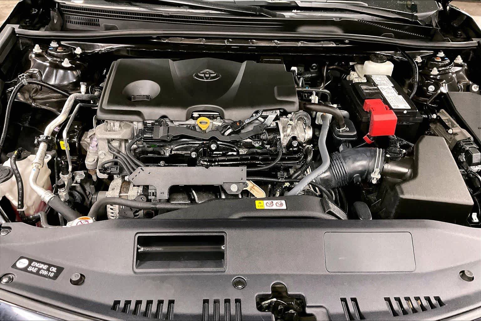 Used 2023 Toyota Camry SE w/ Cold Weather Package AWD/4WD image 32