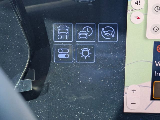 New 2025 Chevrolet Blazer EV RS image 24