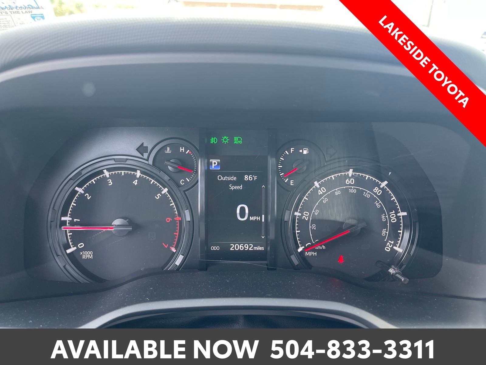 Used 2023 Toyota 4Runner SR5 Premium w/ Moonroof Package RWD image 39